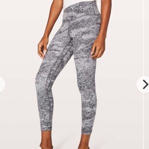 Lululemon Align 25”